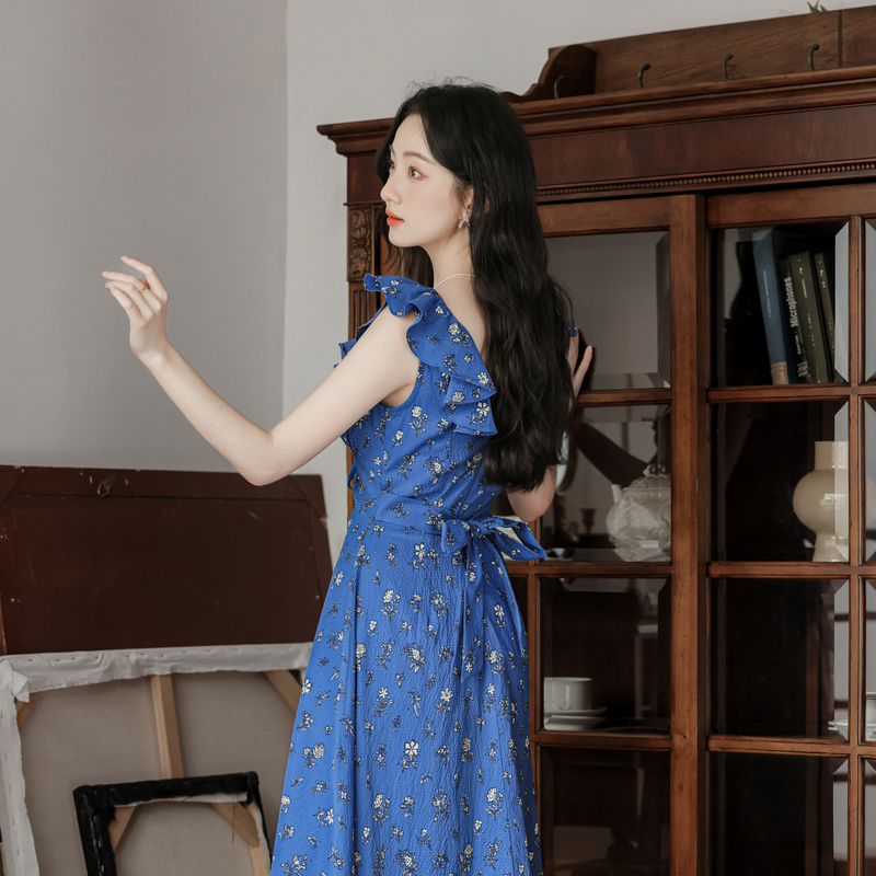 1720714461046_703658.jpg Klein Blue Floral Tie V-Neck French Style Summer Dress - Style 568667