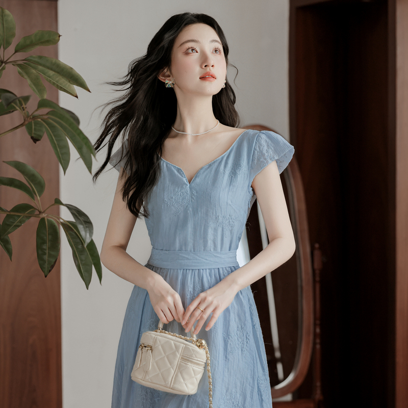 1720715112444_798377.jpg French Style Cold-Shoulder Embroidered Short Sleeve Long Dress