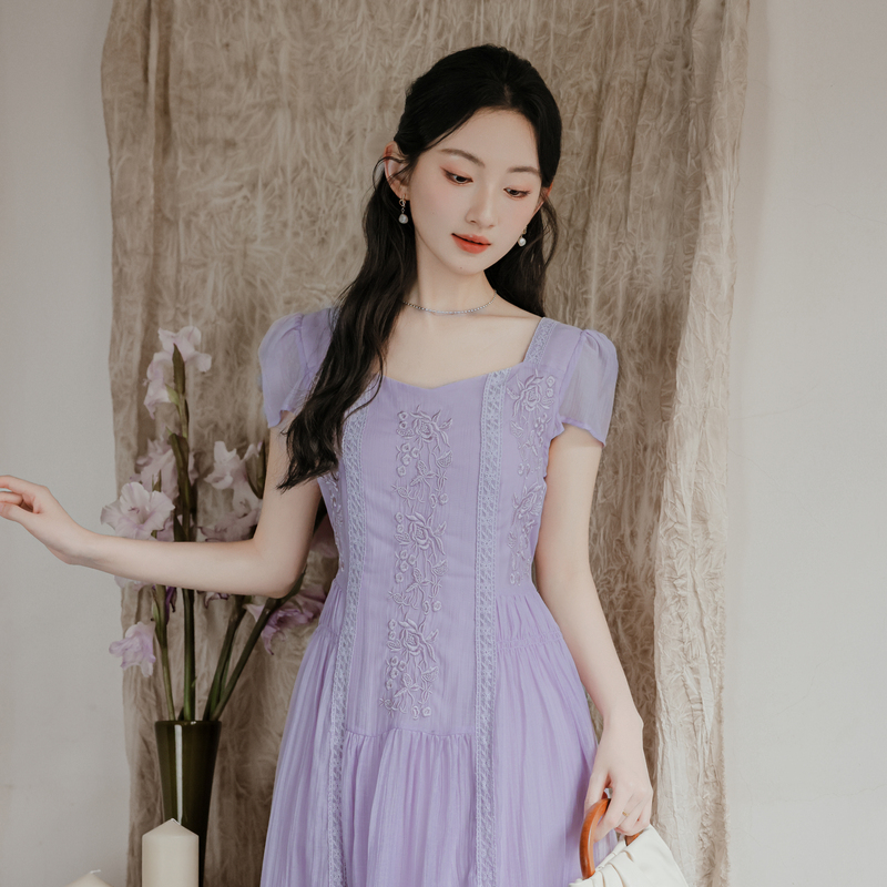 1720715922465_967494.jpg French Vintage Embroidered Flowy Slimming Short Sleeve Dress - Style 2e539f