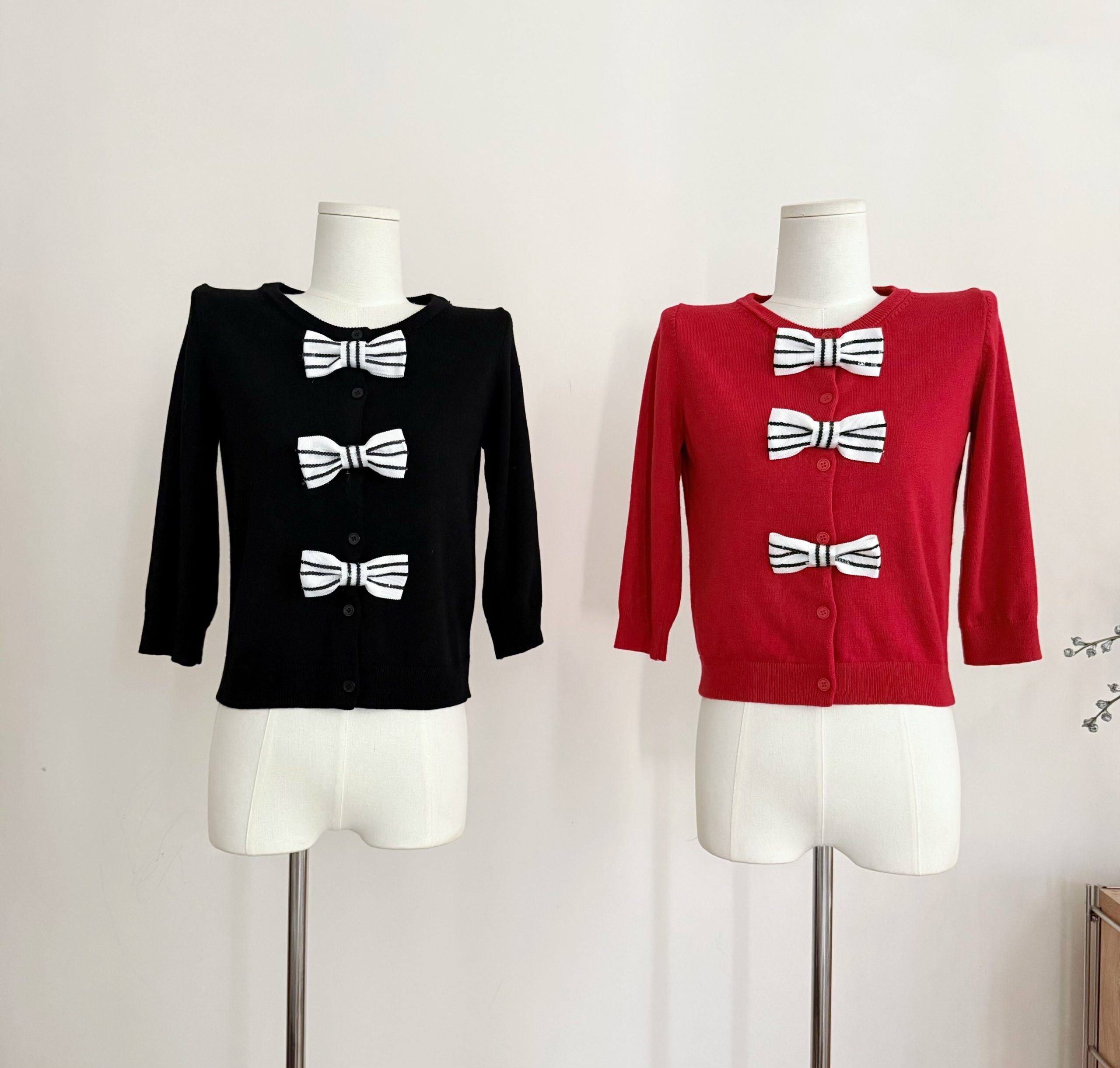 1767508696311_k20Cjd.jpeg Women's Color Block Bow Knit Cardigan Top