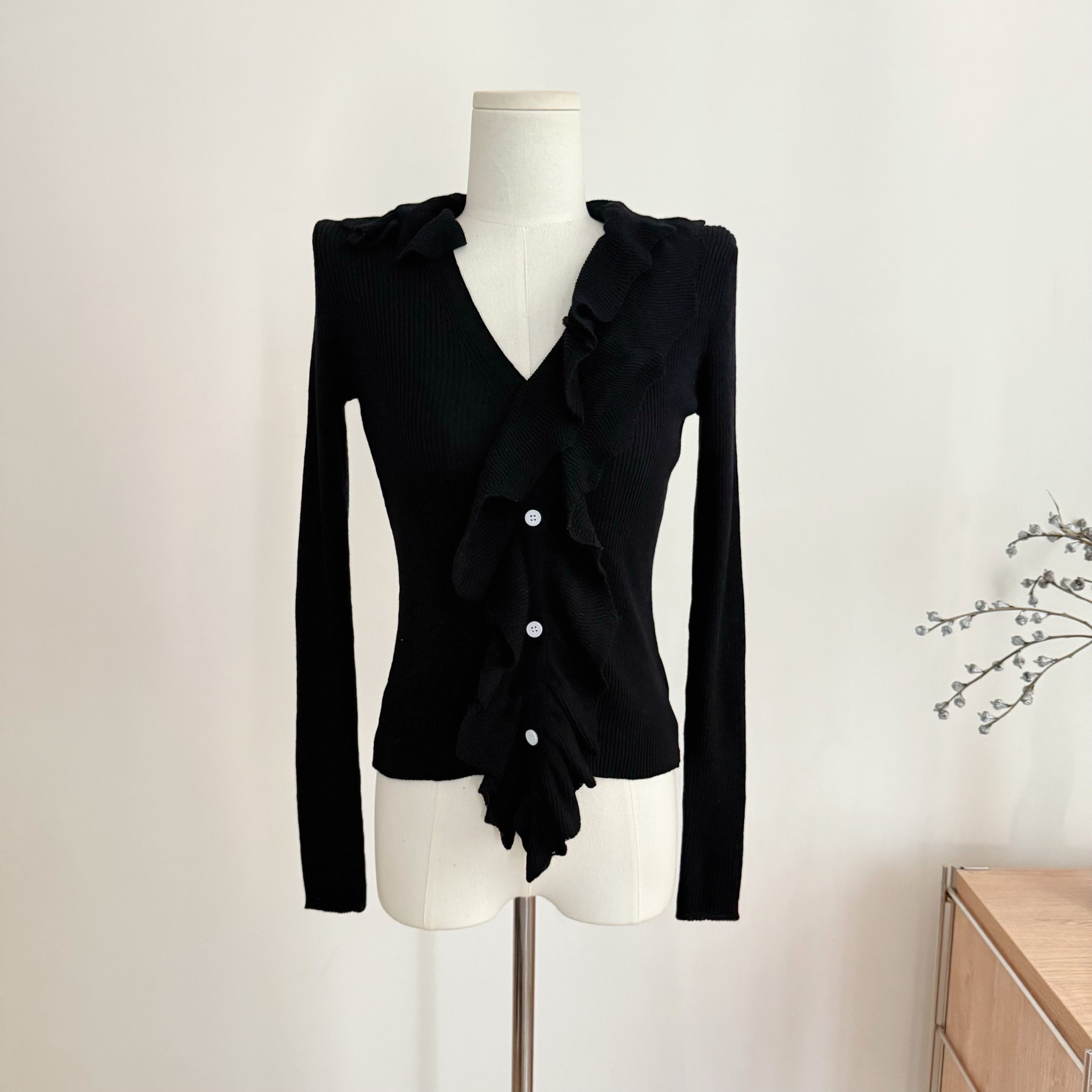 1767944829431_rjvDd7.jpeg Sweet Lace Trim Detachable Knit Cardigan Thin Long Sleeve Women
