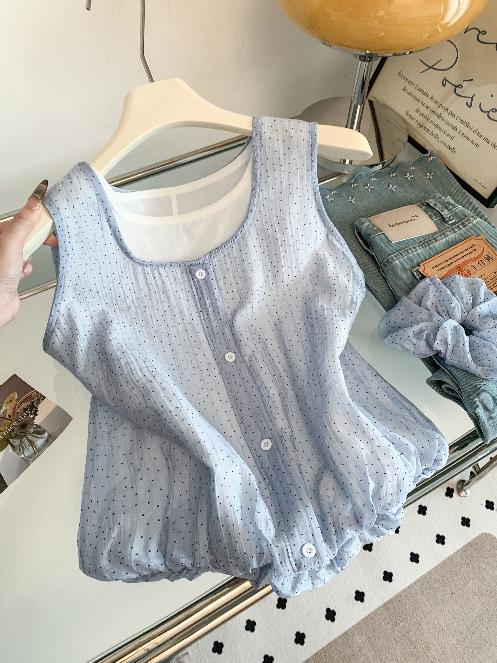 1780927650554_kbJ367.jpg Women's French Style Faux Two-Piece Bubble Cami Top Summer Sleeveless Loose Fit - Style cbd1e7